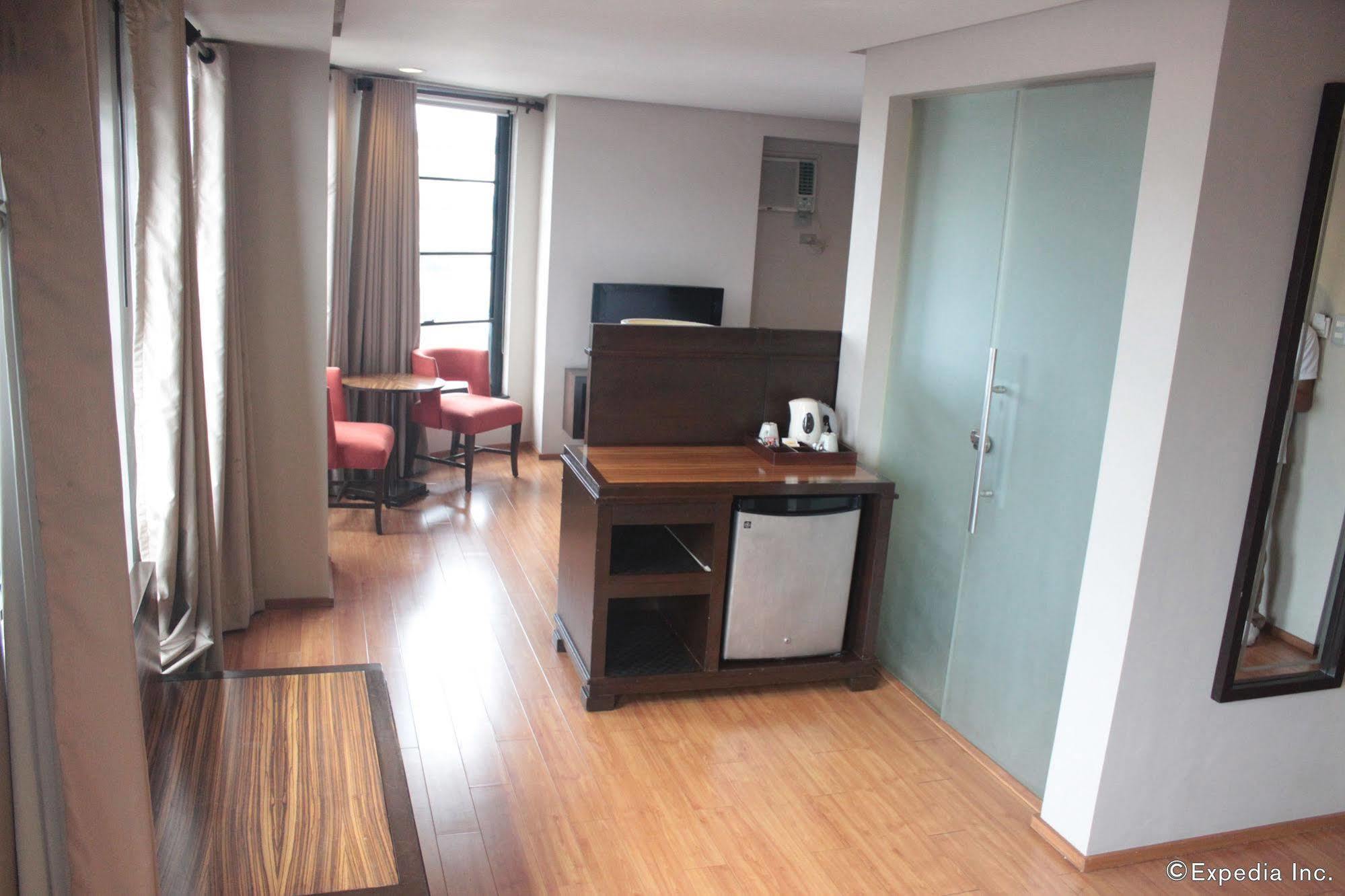 Soleste Suites Quezon City Kültér fotó