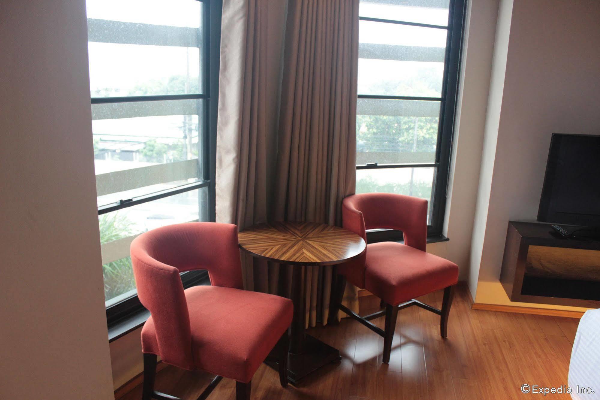 Soleste Suites Quezon City Kültér fotó