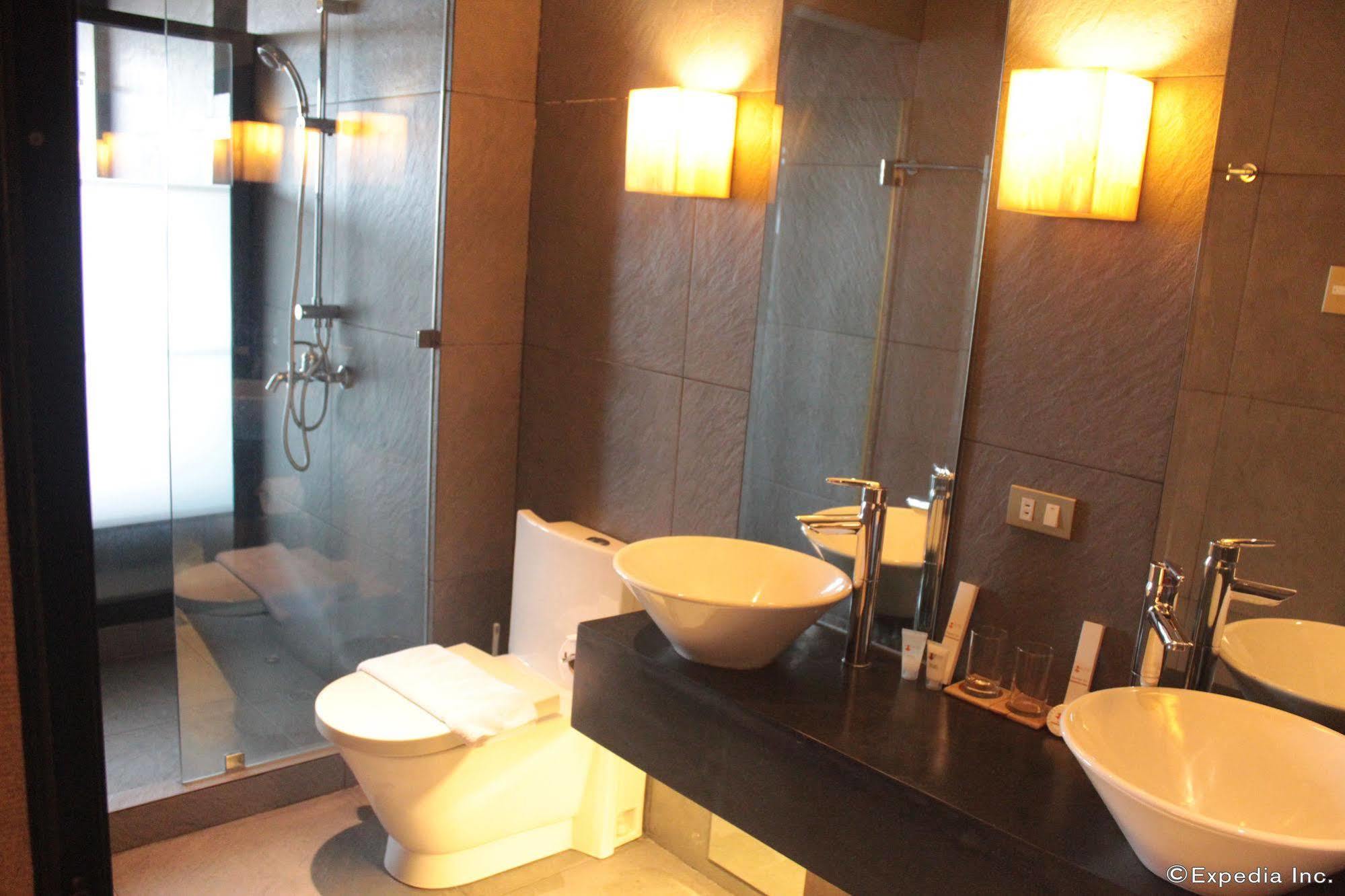 Soleste Suites Quezon City Kültér fotó